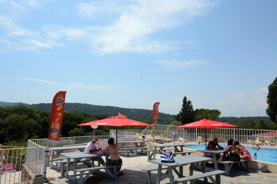 Camping Montana Parc - Gassin Golfe De St Tropez - Maeva מראה חיצוני תמונה