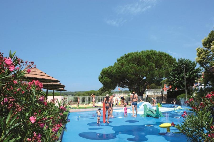 Camping Montana Parc - Gassin Golfe De St Tropez - Maeva מראה חיצוני תמונה