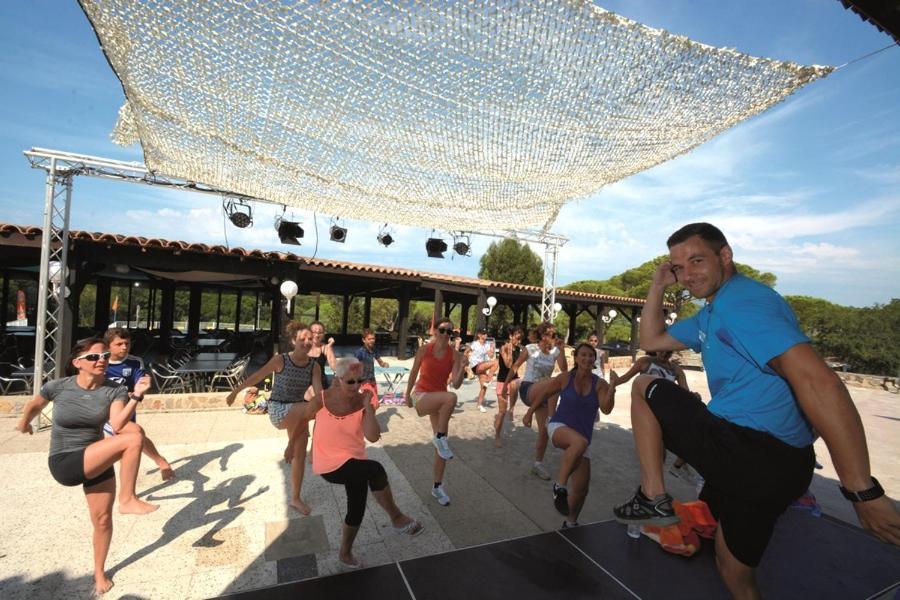 Camping Montana Parc - Gassin Golfe De St Tropez - Maeva מראה חיצוני תמונה