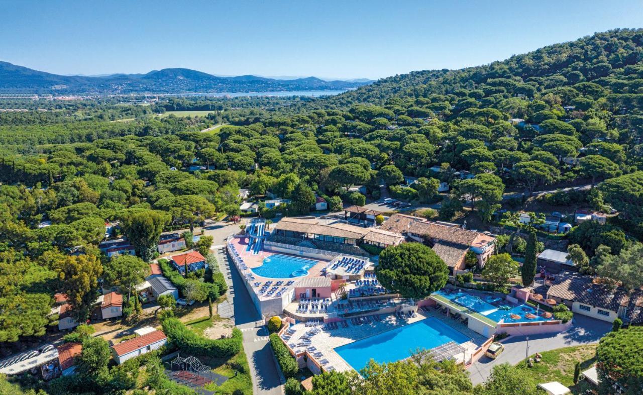 Camping Montana Parc - Gassin Golfe De St Tropez - Maeva מראה חיצוני תמונה